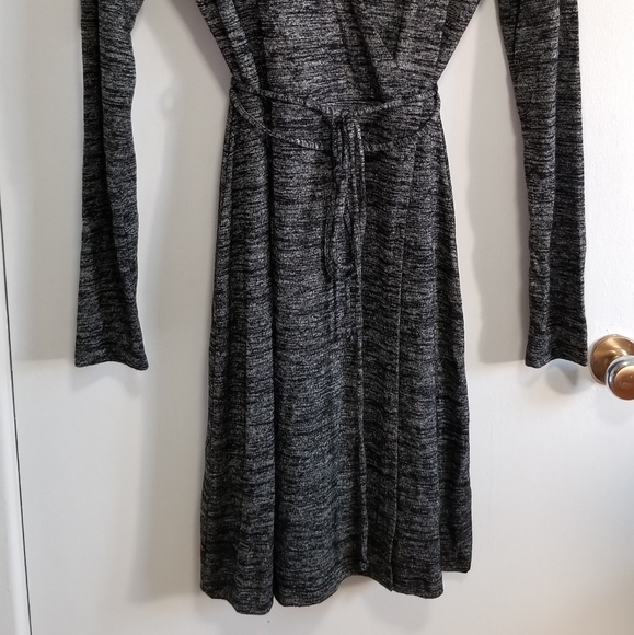 NWT Gap Wrap dress - Picture 3 of 9